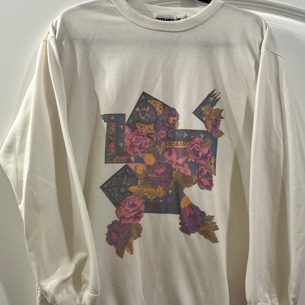 Vintage Gitano Sweatshirt Womens Medium Cream Floral Graphic Long Sleeve 90s
